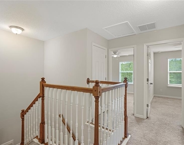 8744 Dufferin Lane - Photo Thumbnail 11