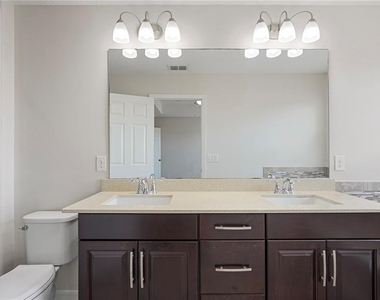8744 Dufferin Lane - Photo Thumbnail 22