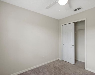 8744 Dufferin Lane - Photo Thumbnail 15
