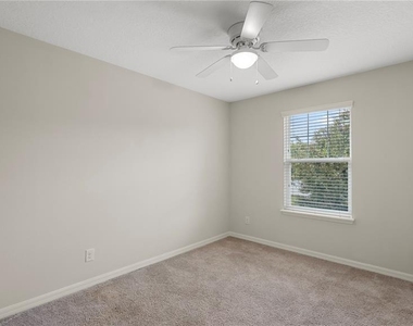 8744 Dufferin Lane - Photo Thumbnail 16