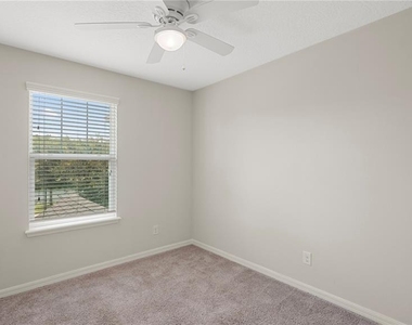 8744 Dufferin Lane - Photo Thumbnail 14