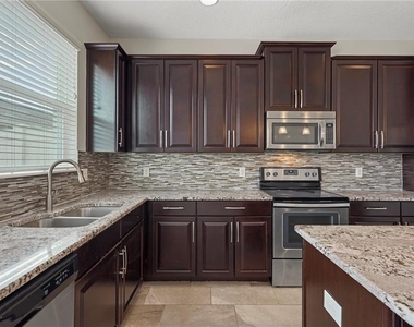 8744 Dufferin Lane - Photo Thumbnail 10