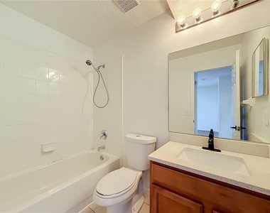 12705 Lexington Summit Street - Photo Thumbnail 46