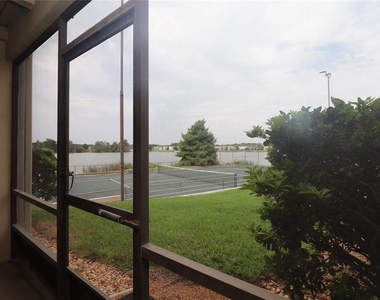 618 Orange Drive - Photo Thumbnail 2