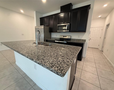 15097 Willow Arbor Circle - Photo Thumbnail 10