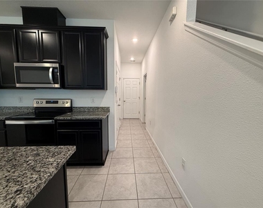 15097 Willow Arbor Circle - Photo Thumbnail 12