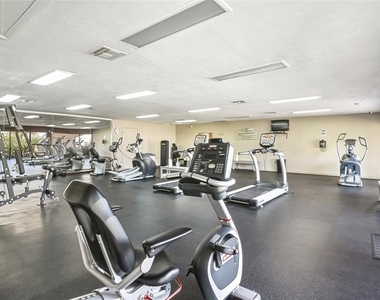 3272 S Semoran Boulevard - Photo Thumbnail 31