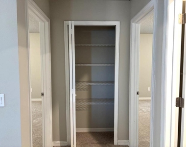 3157 Bella Vista Drive - Photo Thumbnail 21