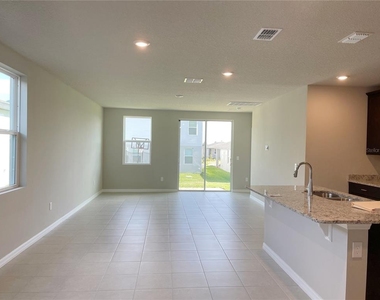 3157 Bella Vista Drive - Photo Thumbnail 3