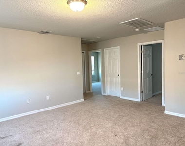3157 Bella Vista Drive - Photo Thumbnail 7