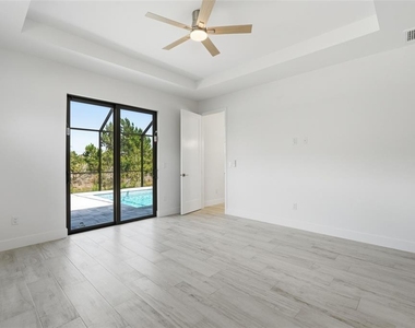 8472 Agate Street - Photo Thumbnail 15