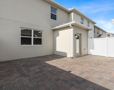 3039 Ella Way - Photo Thumbnail 25