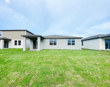 572 Sun Warbler Way - Photo Thumbnail 18