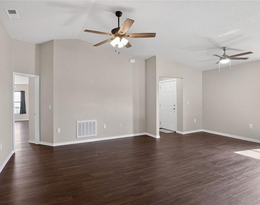 780 Overlook Grove Drive - Photo Thumbnail 17