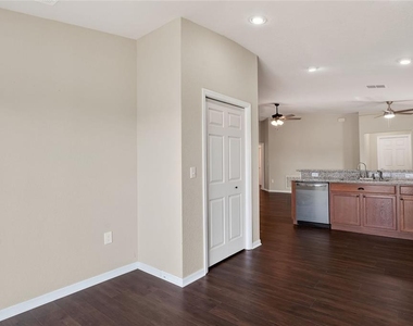 780 Overlook Grove Drive - Photo Thumbnail 33