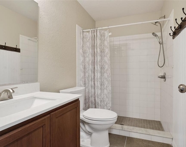 780 Overlook Grove Drive - Photo Thumbnail 41
