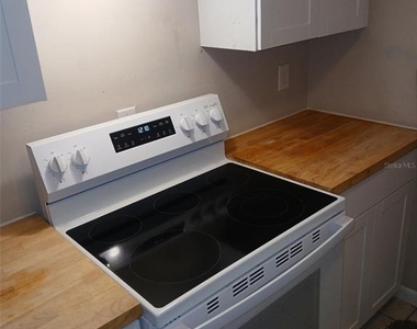 1721 Sw 68th Terrace - Photo Thumbnail 15