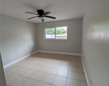 803 Nw 40th Avenue - Photo Thumbnail 7