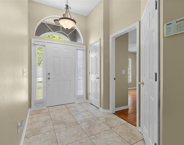 148 Country Lakes Circle - Photo Thumbnail 3