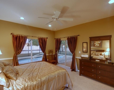 15825 Durango Circle - Photo Thumbnail 17