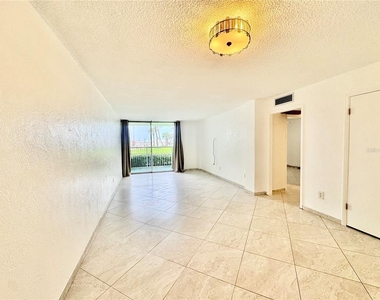 2727 N Atlantic Avenue - Photo Thumbnail 4