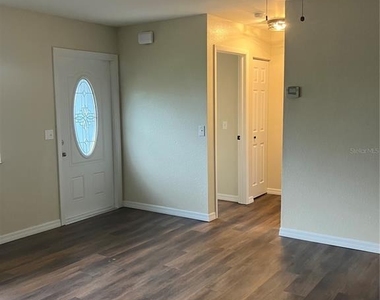 7570 Berwick Street - Photo Thumbnail 15