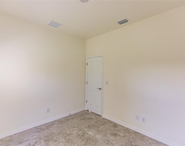 1174 Navigator Road - Photo Thumbnail 18