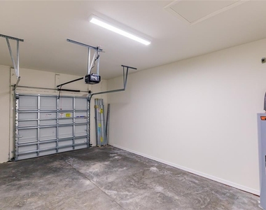 1174 Navigator Road - Photo Thumbnail 20