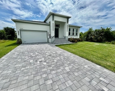 8147 Tracy Circle - Photo Thumbnail 1