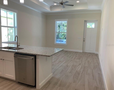 604 Trabue Avenue - Photo Thumbnail 6