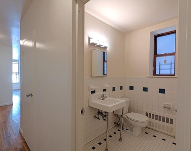 218 West 113th Street - Photo Thumbnail 4