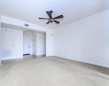 99 Vivante Boulevard - Photo Thumbnail 2
