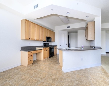 99 Vivante Boulevard - Photo Thumbnail 10