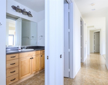 99 Vivante Boulevard - Photo Thumbnail 22