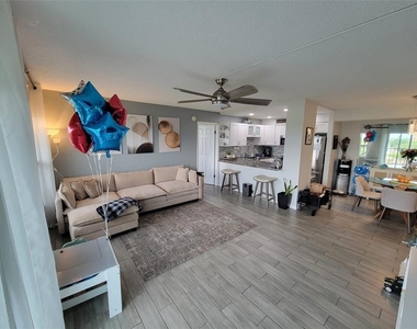 2901 26th Street W - Photo Thumbnail 15