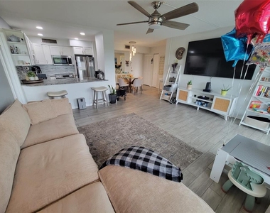 2901 26th Street W - Photo Thumbnail 14