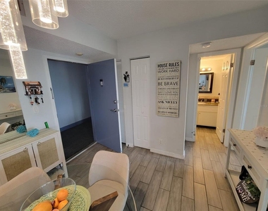 2901 26th Street W - Photo Thumbnail 11