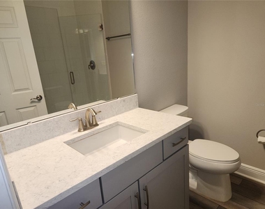 12533 Oak Hill Way - Photo Thumbnail 25