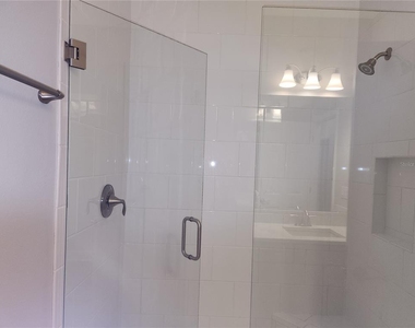 12533 Oak Hill Way - Photo Thumbnail 27