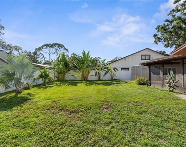 4250 Marlowe Drive - Photo Thumbnail 28