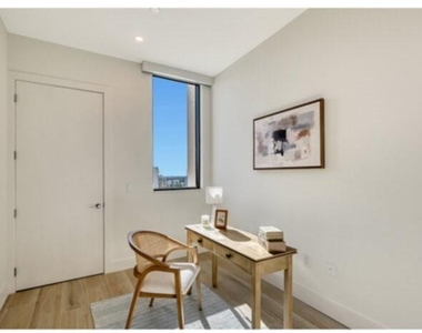 33 S Palm Avenue - Photo Thumbnail 13