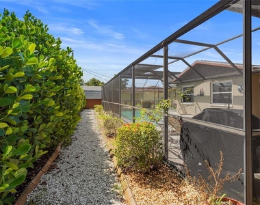 4215 Pandora Road - Photo Thumbnail 44