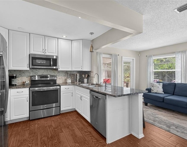 4215 Pandora Road - Photo Thumbnail 7