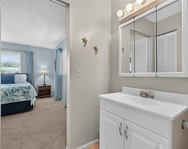 4215 Pandora Road - Photo Thumbnail 15