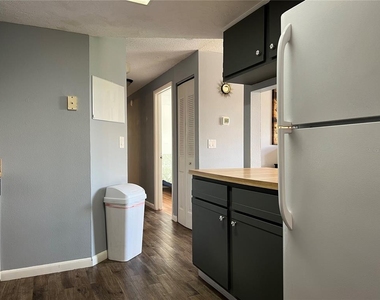 5026 Water Oak Drive - Photo Thumbnail 18