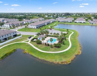 724 Royal Empress Drive - Photo Thumbnail 43