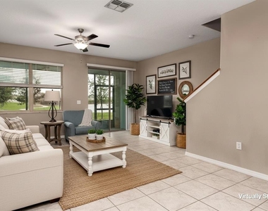 724 Royal Empress Drive - Photo Thumbnail 9