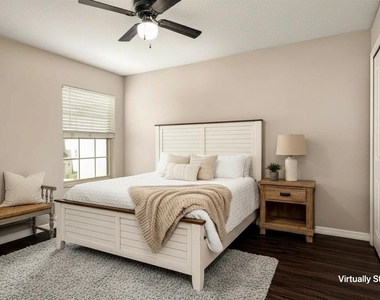 724 Royal Empress Drive - Photo Thumbnail 20