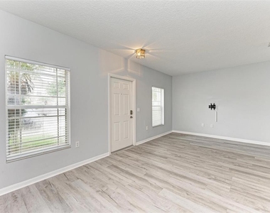6218 Flagfish Court - Photo Thumbnail 2