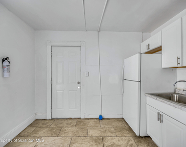 1149 Luzerne St, L2 - Photo Thumbnail 14